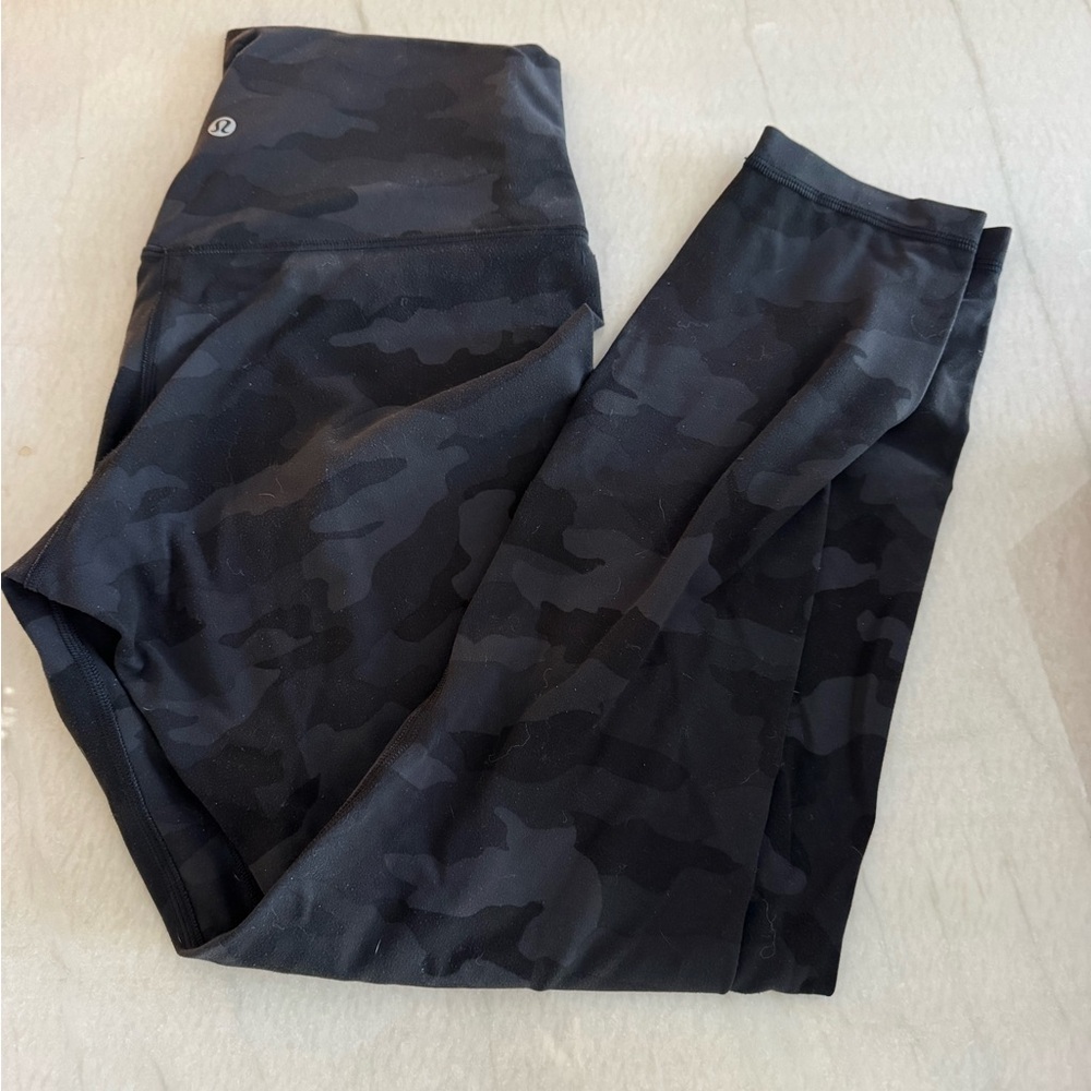 Lululemon Align 25” 365 Camo Black coal Camouflage Leggings size 8